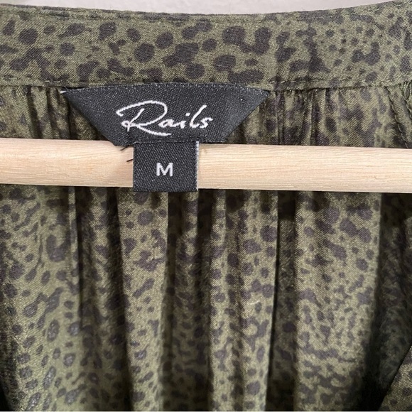 RAILS Women's Jasmine Dress Olive Speckled Lightweight Smocked Size Medium - Picture 8 of 12